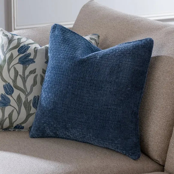 Alayna Chenille Square Cushion 3