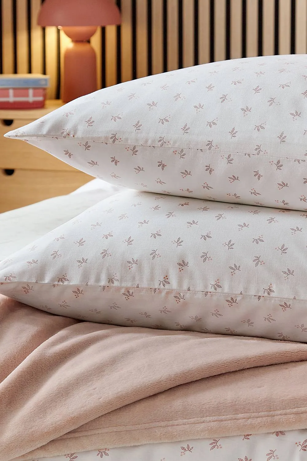 Helena Springfield 'Leaf Sprig' Duvet Cover Set in Pink 5