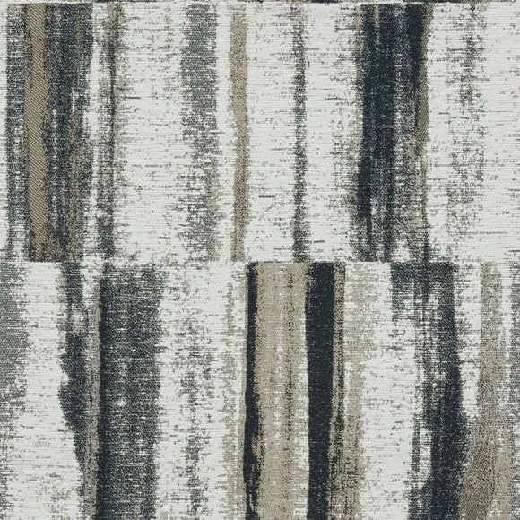 Greyson Roman Blind 2