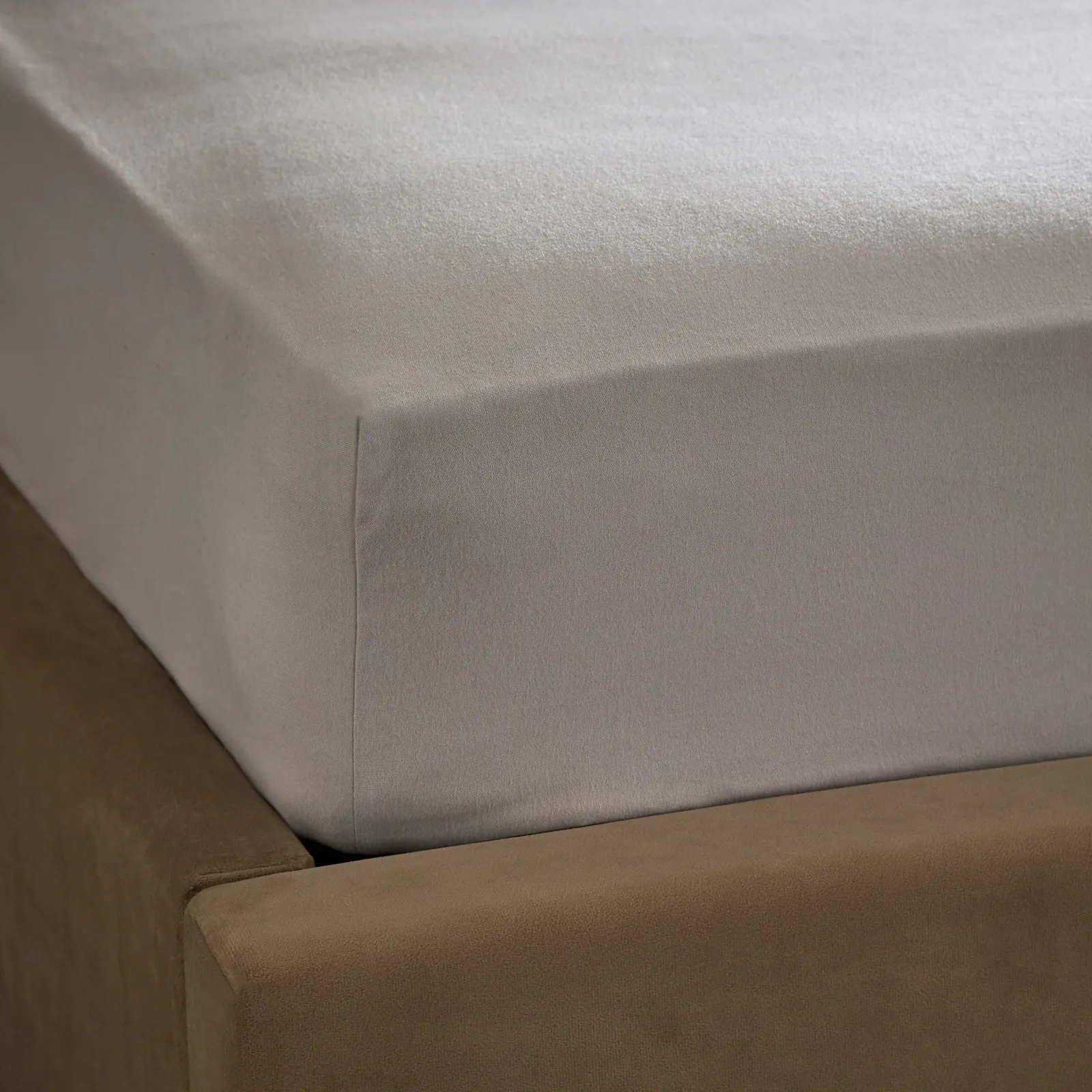 Dorma Premium 100% Brushed Cotton 32cm Fitted Sheet Grey