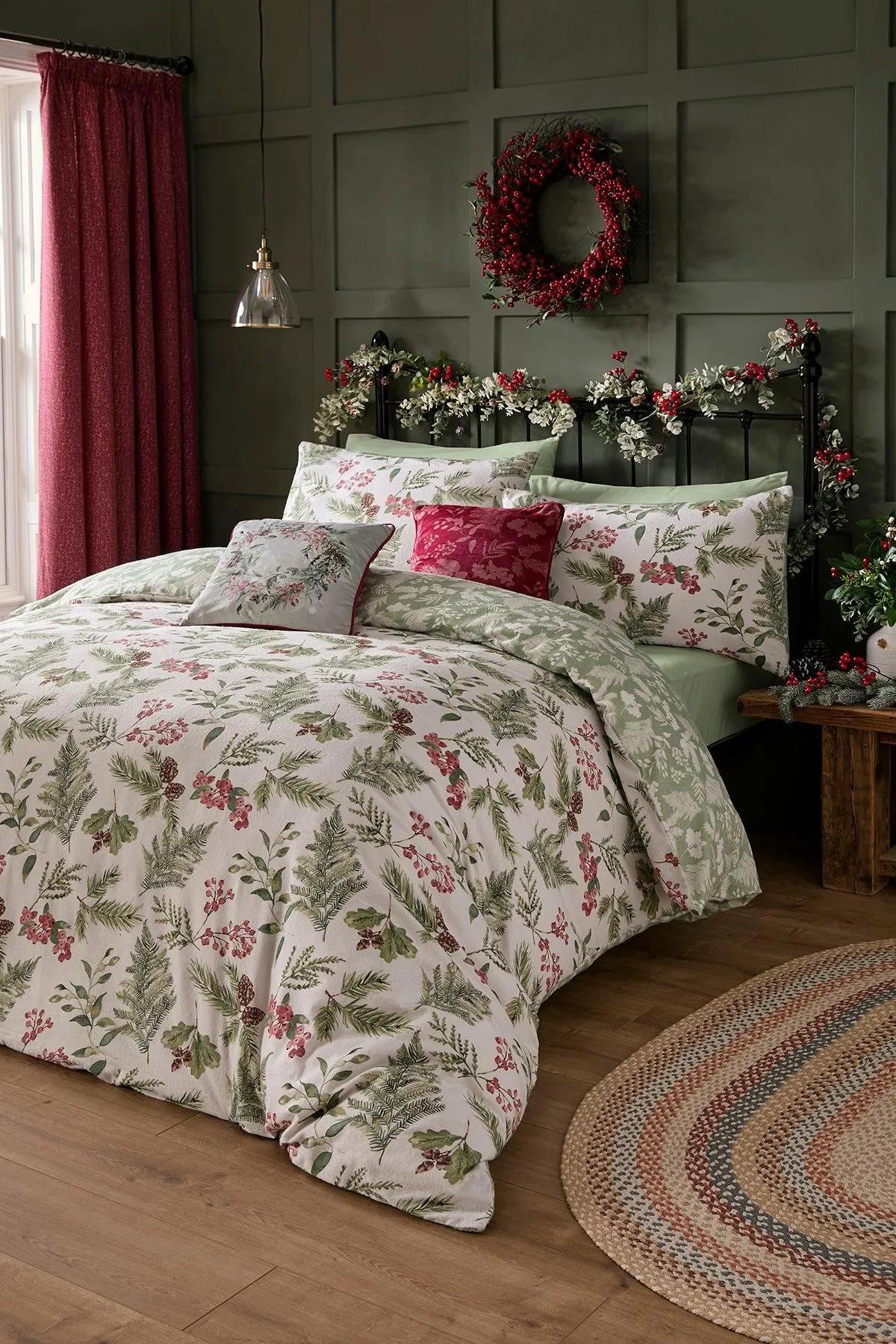 Dreams & Drapes 'Winter Sprigs' Watercolour Print 100% Brushed Cotton Duvet Cover Set in Green 5