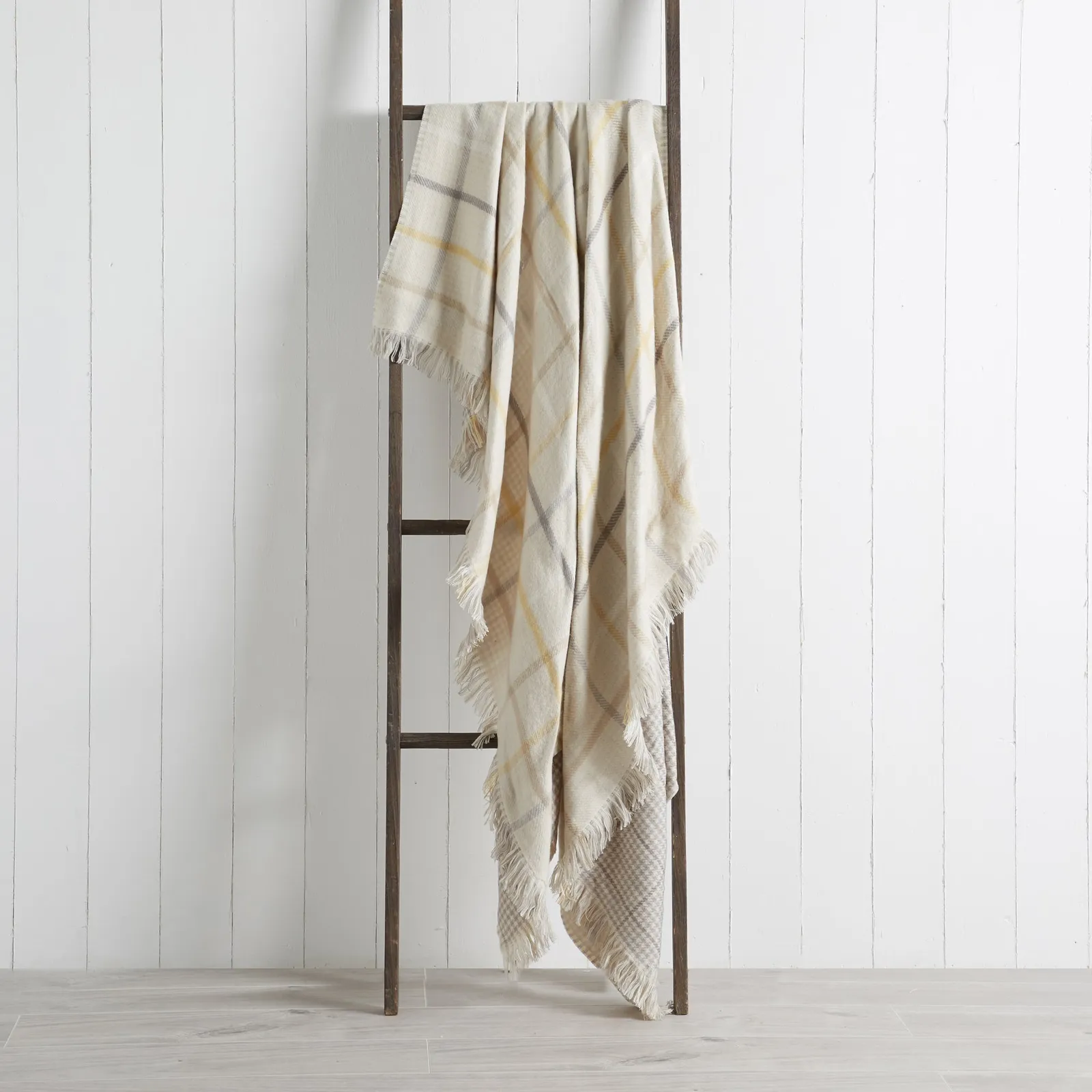 Layton Check 130cm x 180cm Throw Grey