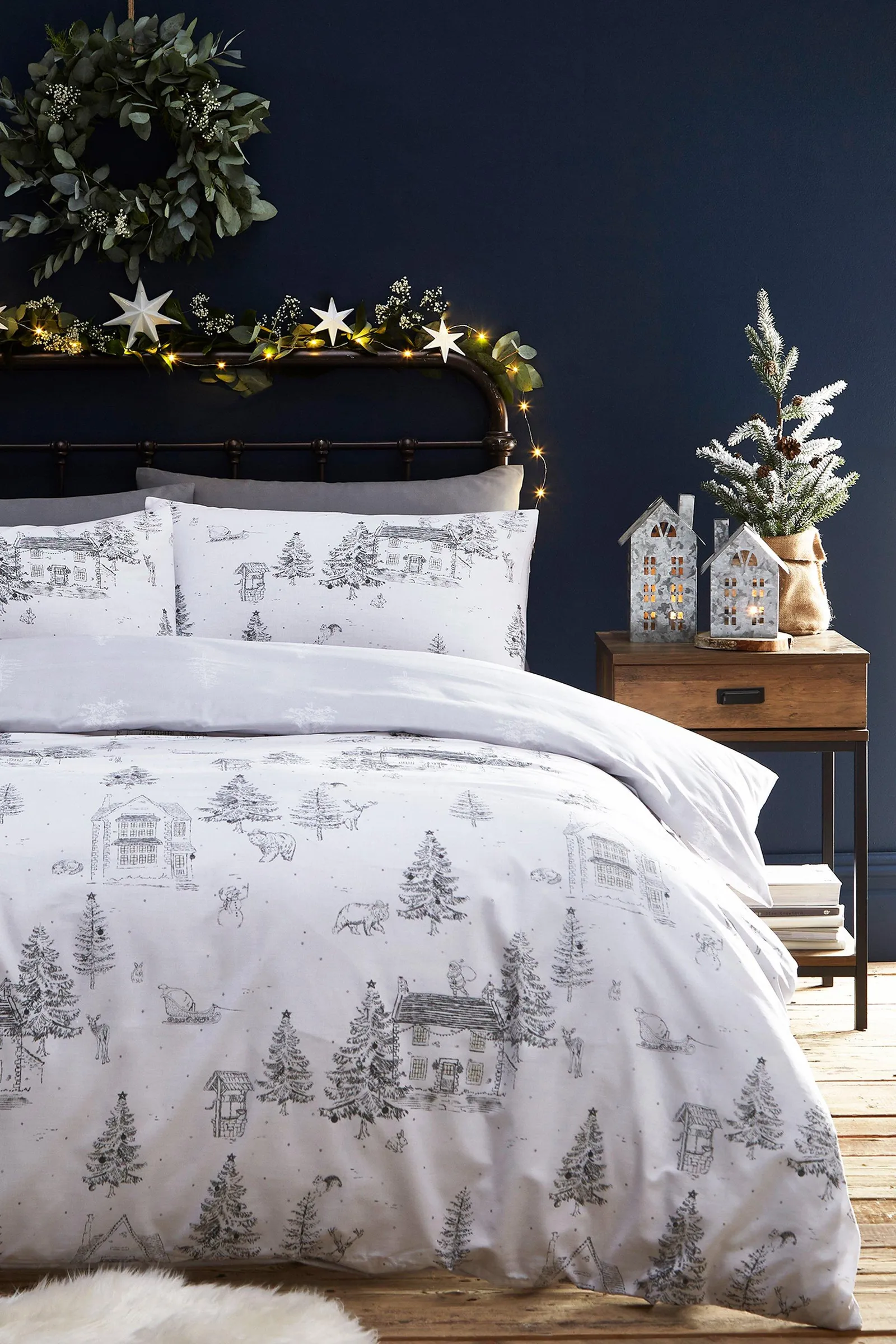 Midwinter Toile Single Duvet Set