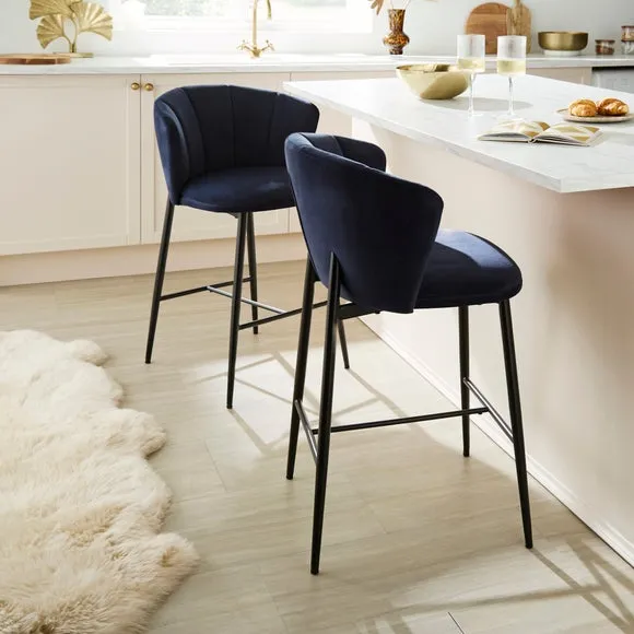 Kiley Bar Stool with Black Legs, Velvet 2