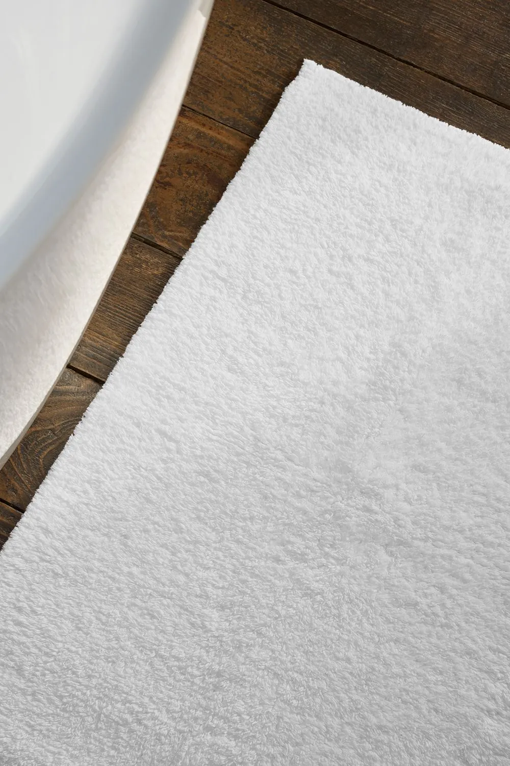 CHRISTY Reversible Hygro Luxury 100% Cotton 1800GSM Bath Rugs in White 2
