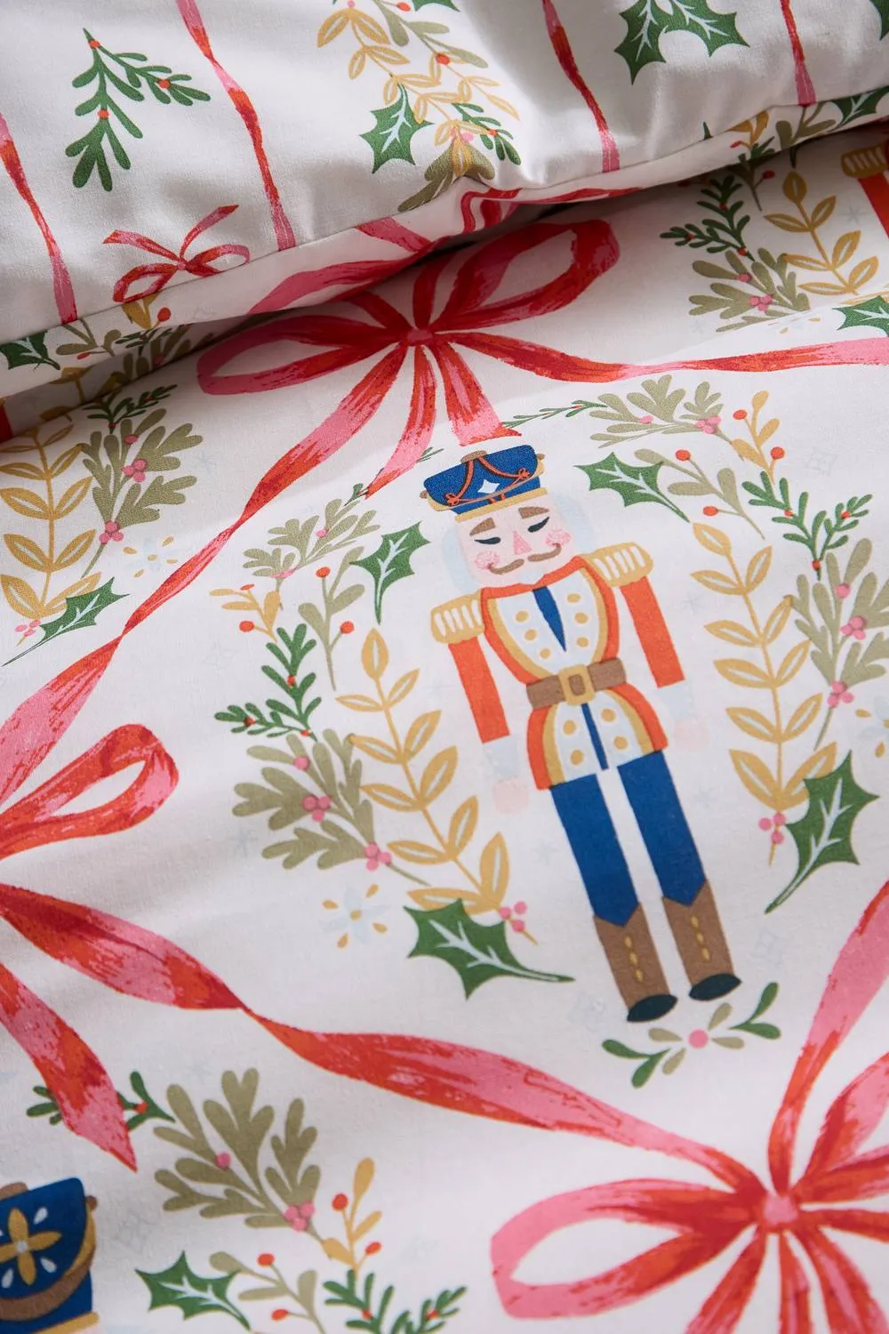 Catherine Lansfield Christmas Nutcracker Bows Reversible Duvet Cover Set in Natural 4