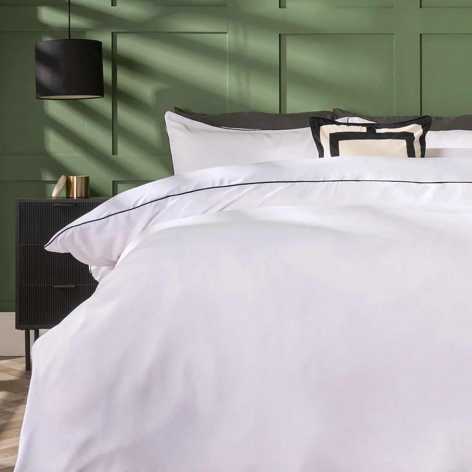 OHS Piped Edge Bedding Set Soft Duvet Cover with Pillowcase in White