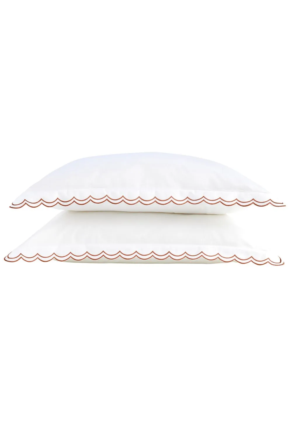 CHRISTY Scallop Edge Cotton Sateen Oxford Pillowcases in Red