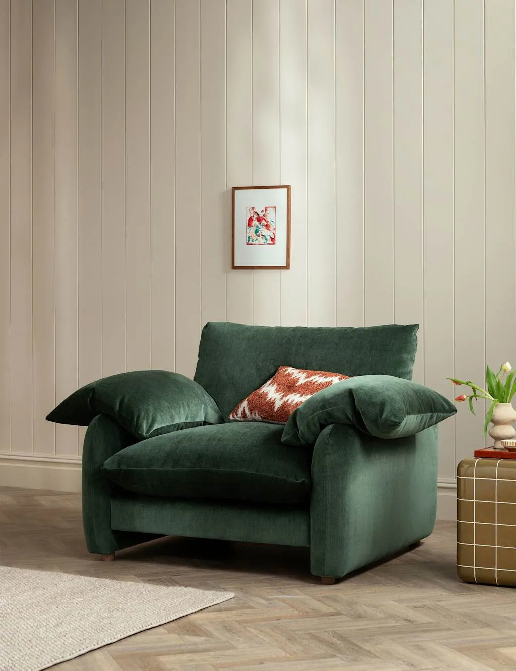 BARKER AND STONEHOUSE Orson Chenille Snuggle Chair Dark Green