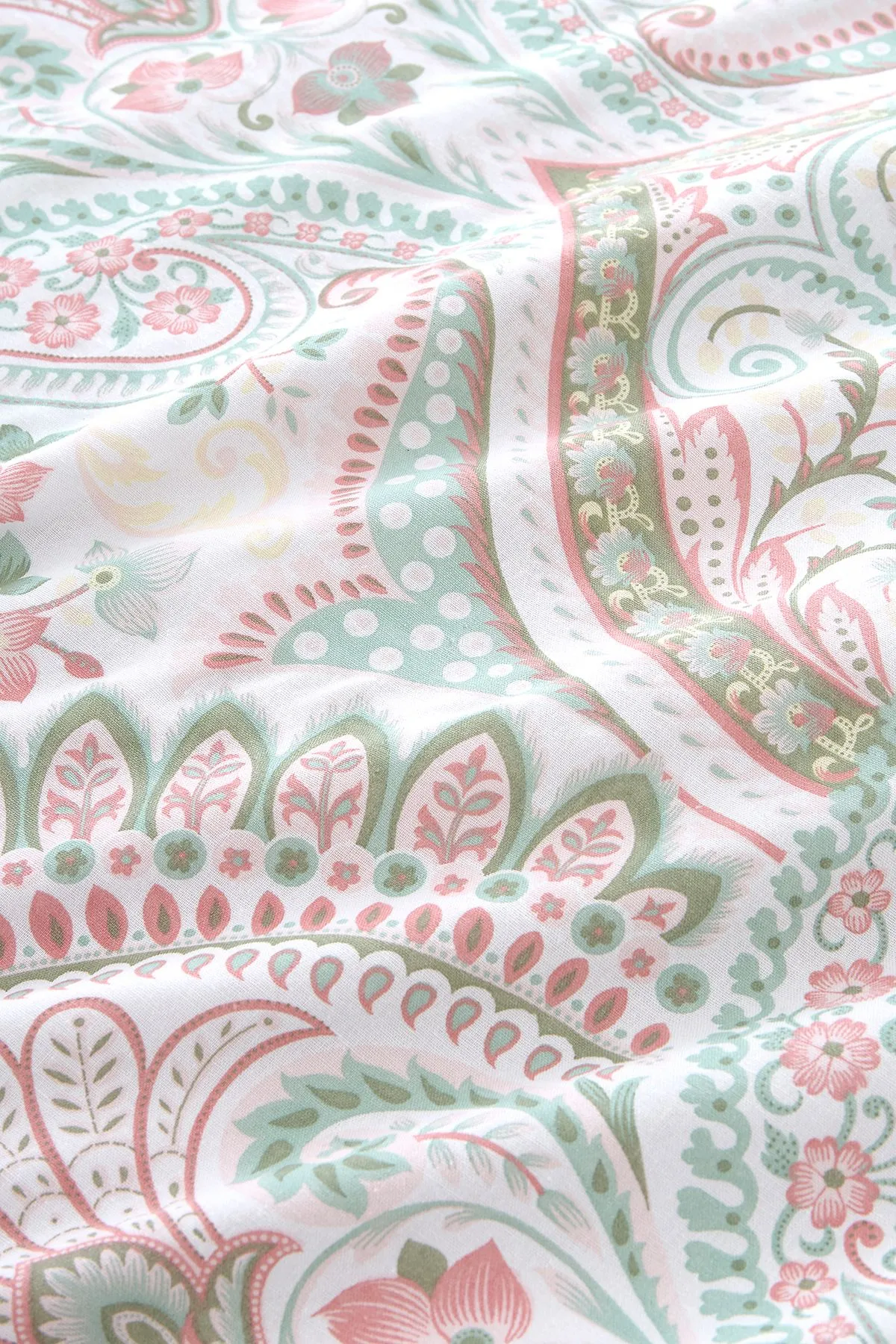 Dreams & Drapes 'Palais' Rich Jacobean Damask Print Duvet Cover Set in Green 3