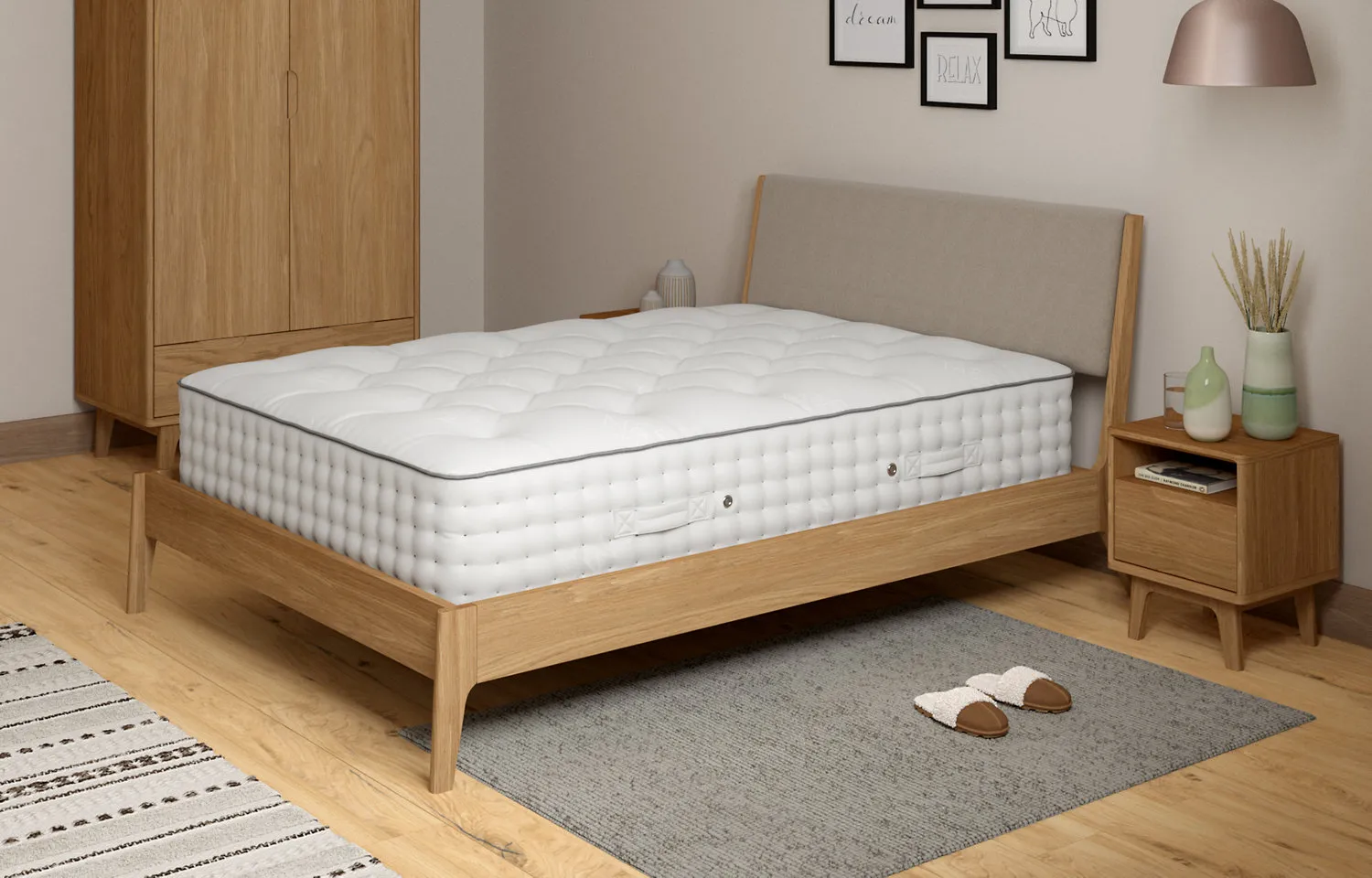 M&S Natural Wool 2000 Pocket Sprung Firm Mattress