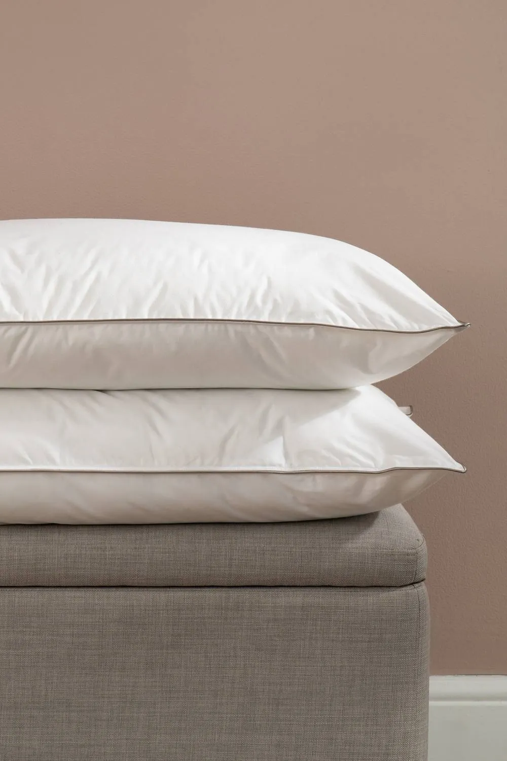 Soak&Sleep Soft as Down Microfibre Superking Pillow Pair Soft/Medium in White 2