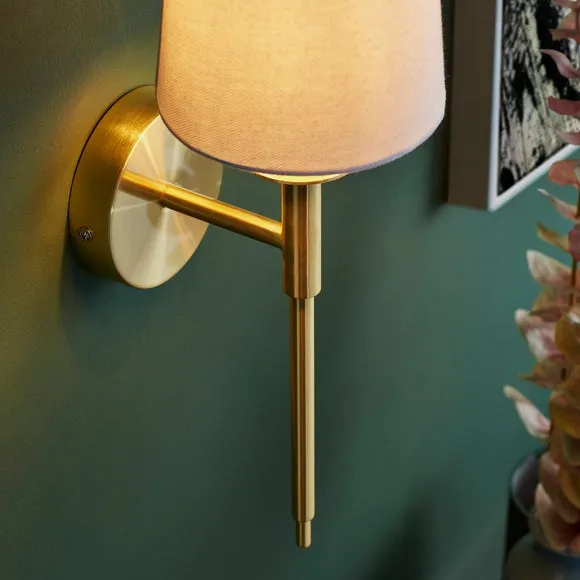 Vogue Callan Wall Light 4
