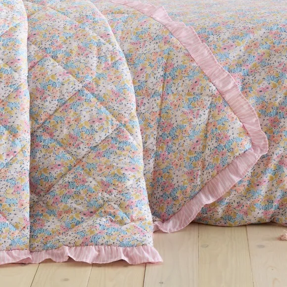 Catherine Lansfield Darcy Floral Bedspread 2