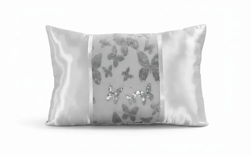 Snug City Duvet Cover Embroidery Set Luxury Bedding with Matching Pillowcases in Silver