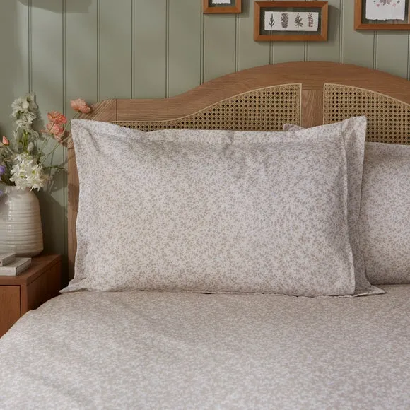 Annie 100% Cotton Oxford Pillowcase 2