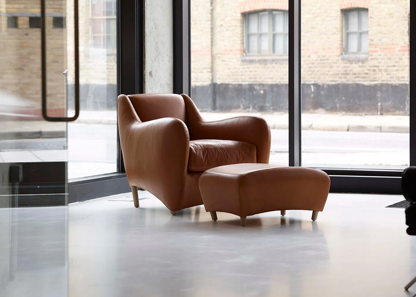Scp Balzac Chair & Footstool in Utah Russet 3