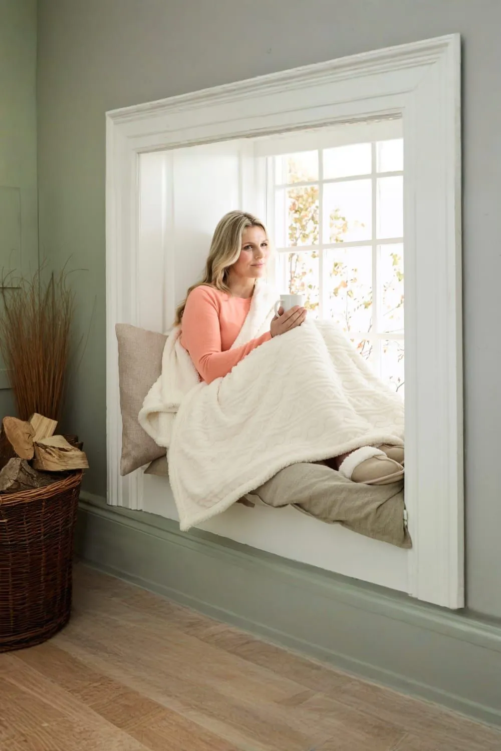 Deyongs Cable Heated Throw 140x180cm - Luxury Electric Blanket with Super Soft Sherpa | 1846 in White