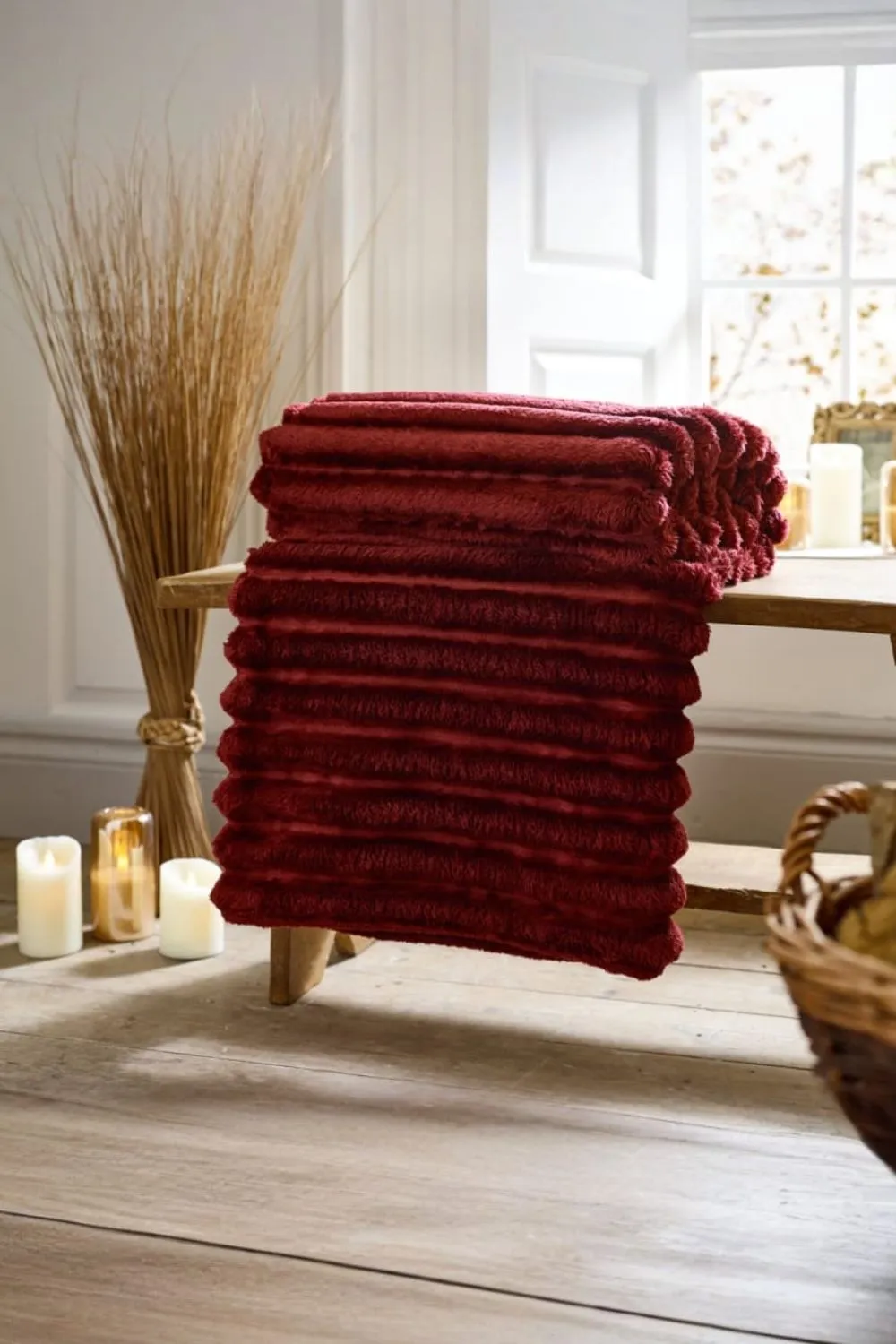 Deyongs Alnwick Supersoft Plush Cosy Autumn Ribbed Throw - 140x180cm in Burgundy