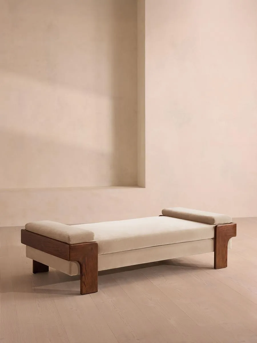 Marcia Daybed, Porcelain Velvet