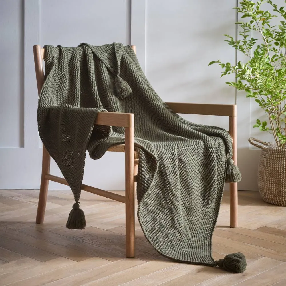 Portfolio Home Copenhagen Knitted Tassels Throwover Bed Throw Blanket 127 x 152cm in Green