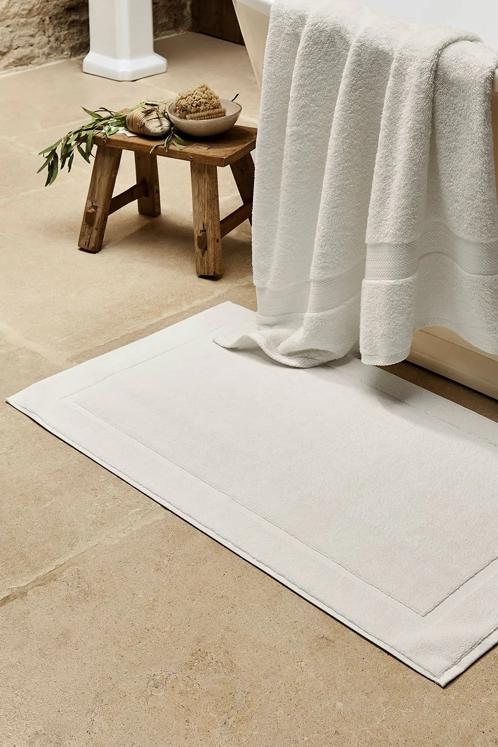CHRISTY 'Renaissance' Luxury 100% Cotton 1000GSM Towelling Bath Mats in Light Beige