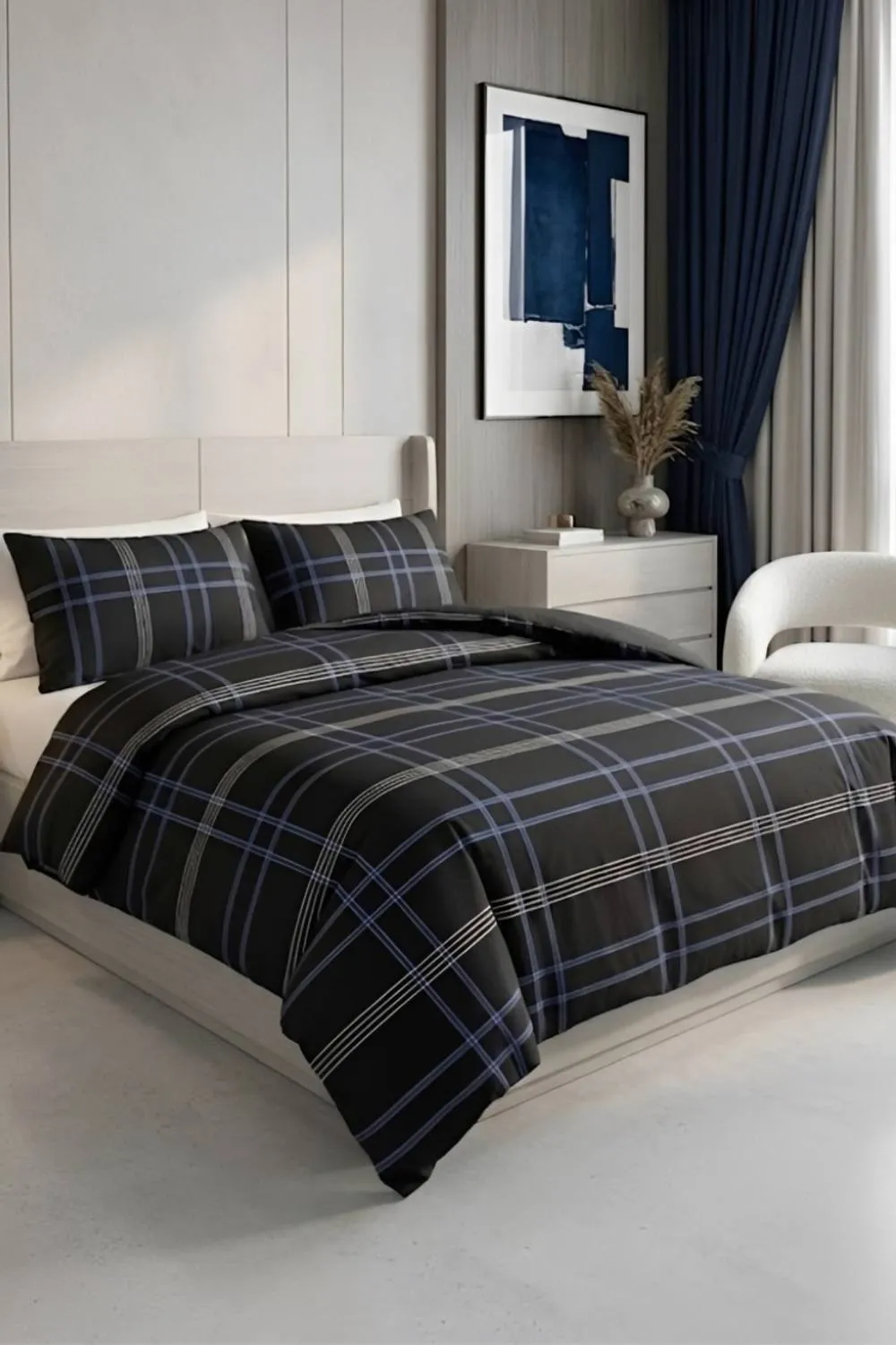 Pamposh Brushed Microfibre Duvet Cover Set King Size Reversible Bedding Sets in Black