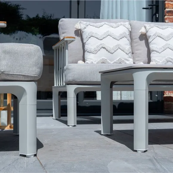Norfolk Leisure Taunton Lounge Set 4