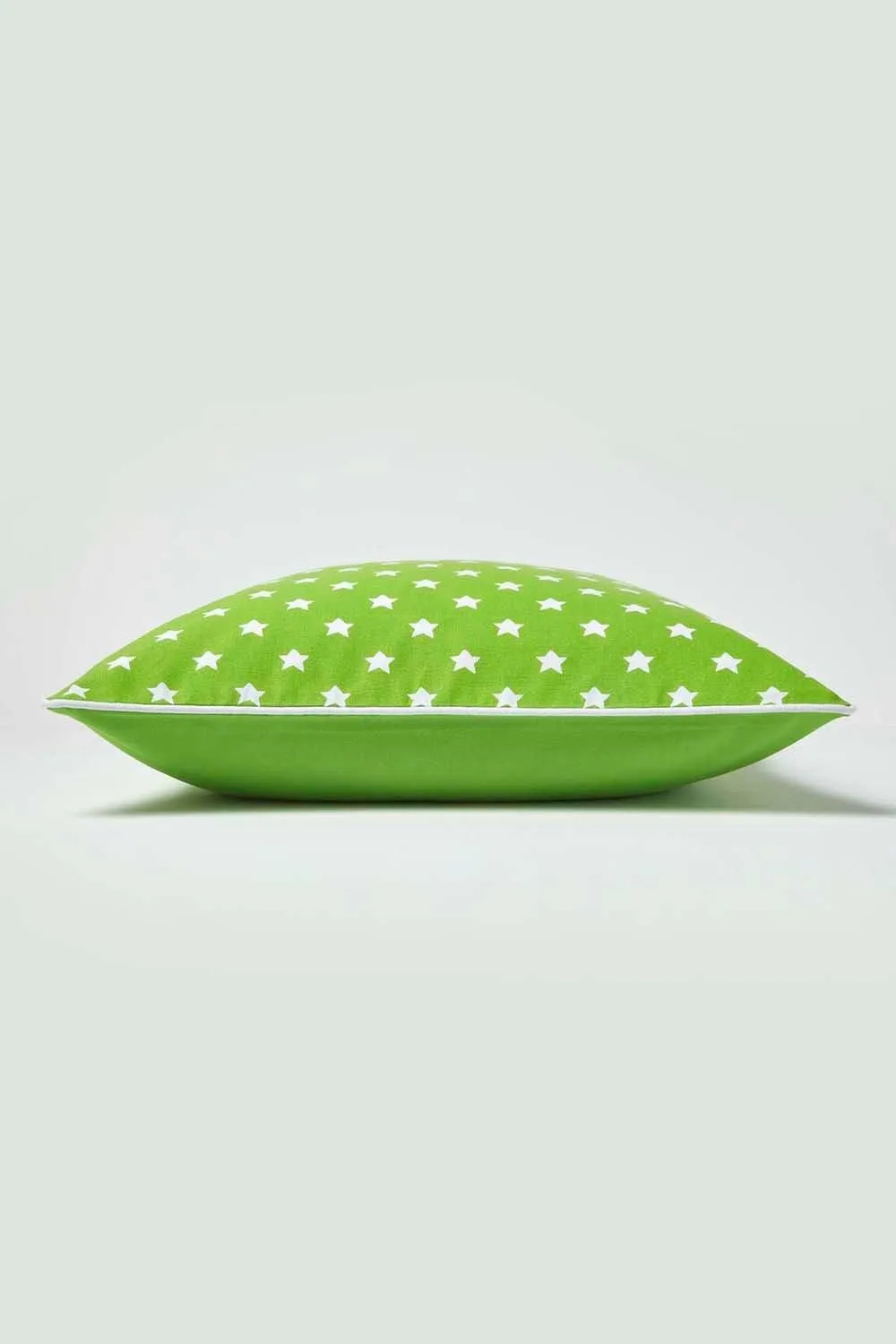 Homescapes Cotton Stars Cushion Cover in Green 3