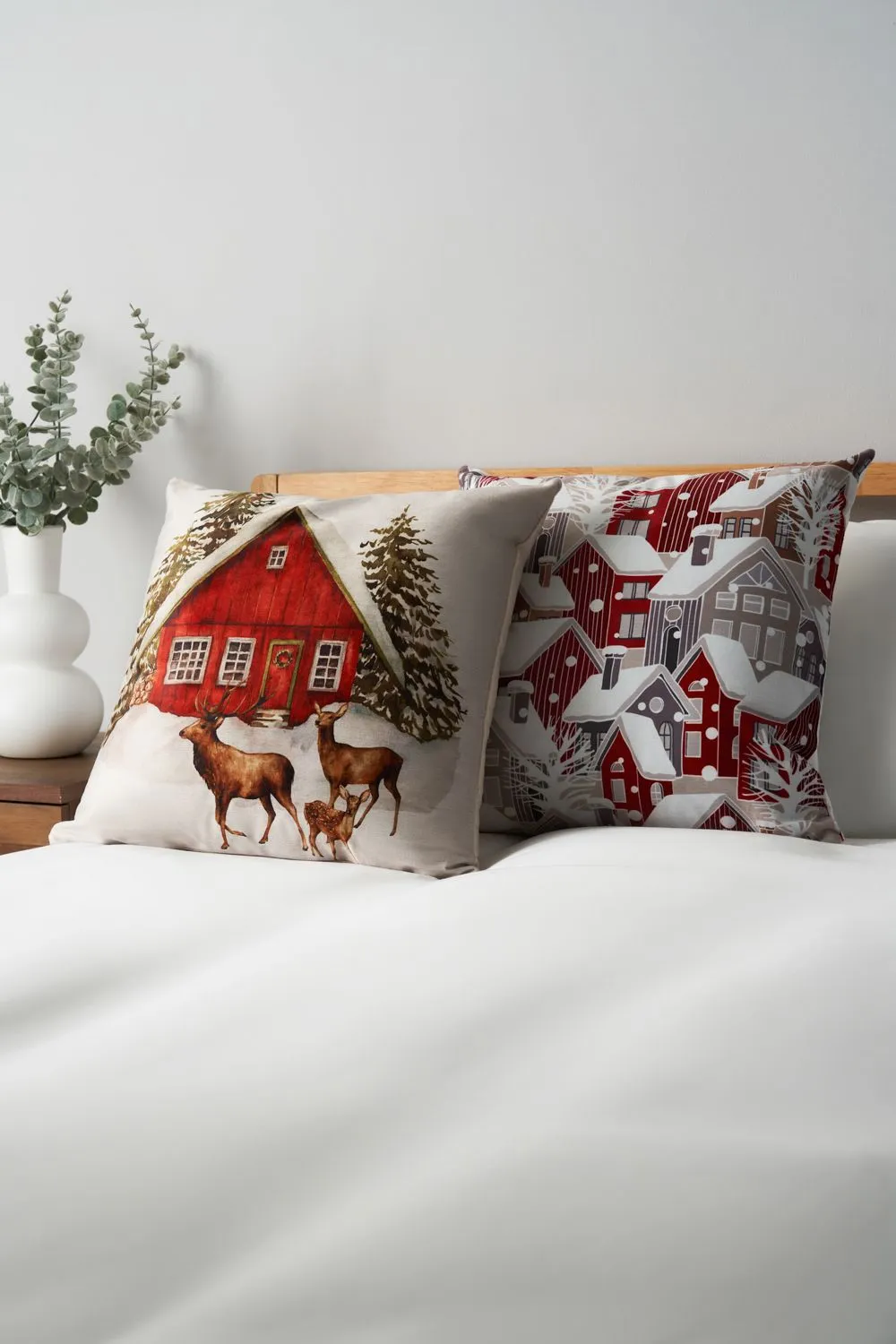 BHS Christmas Winter Home Cushion in Green 4