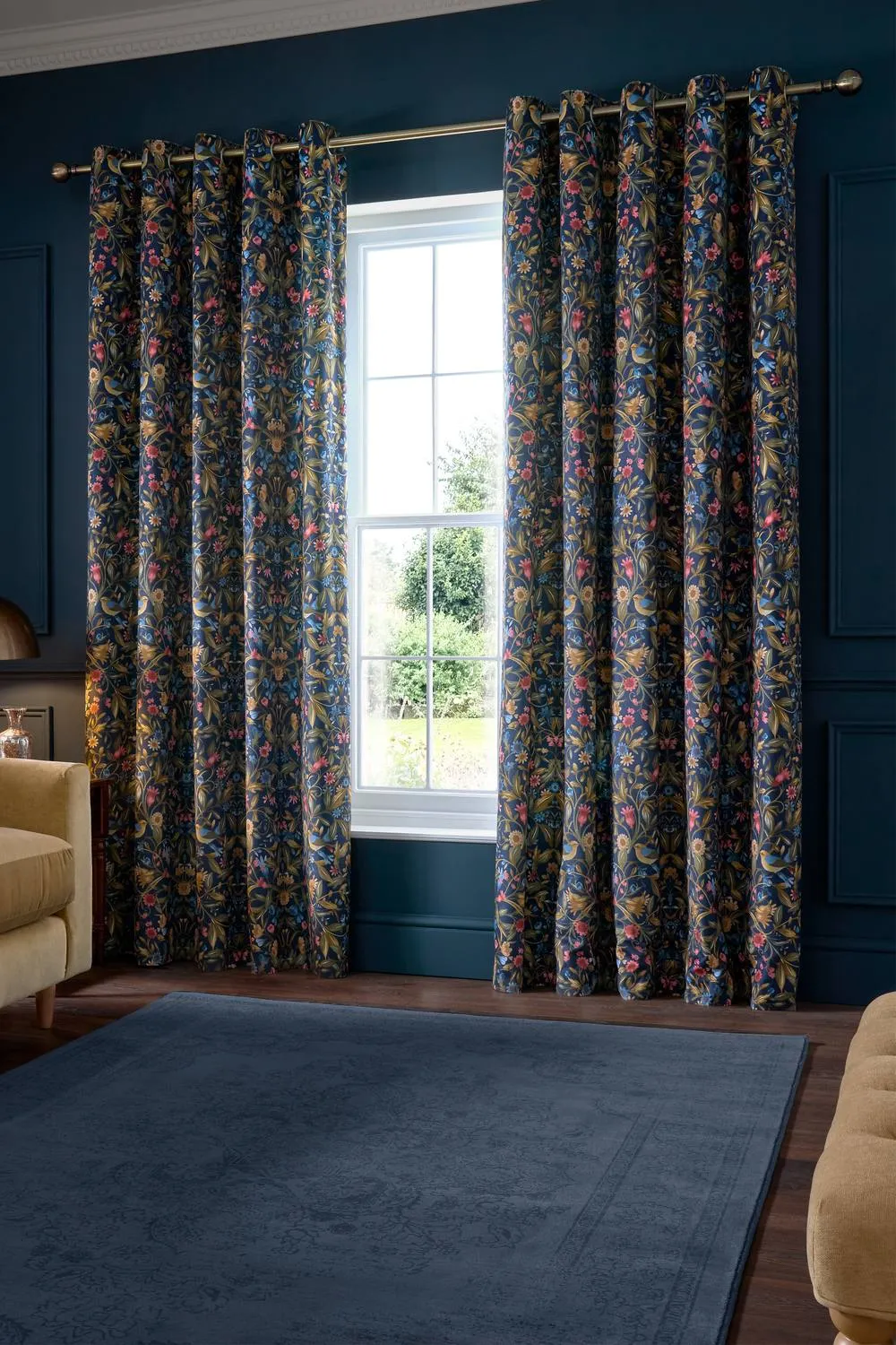 Catherine Lansfield 'Hedgerow Hopper' Lined Eyelet Curtains in Navy