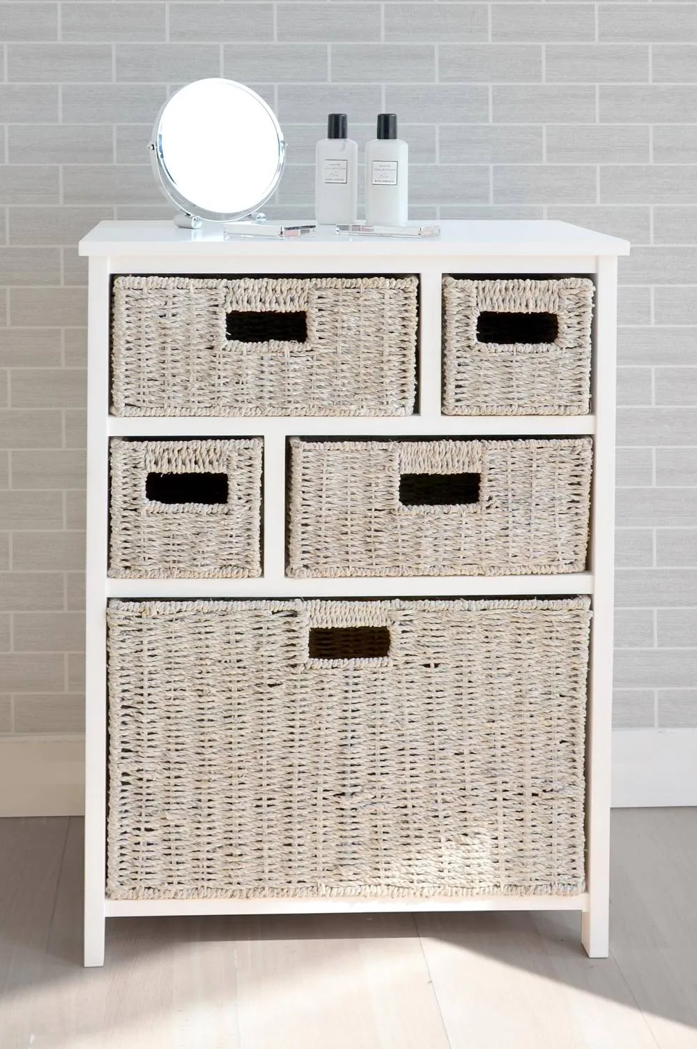 Statement Furniture Tetbury 5 Drawer Storage Unit- White with Whitewash Seagrass Baskets