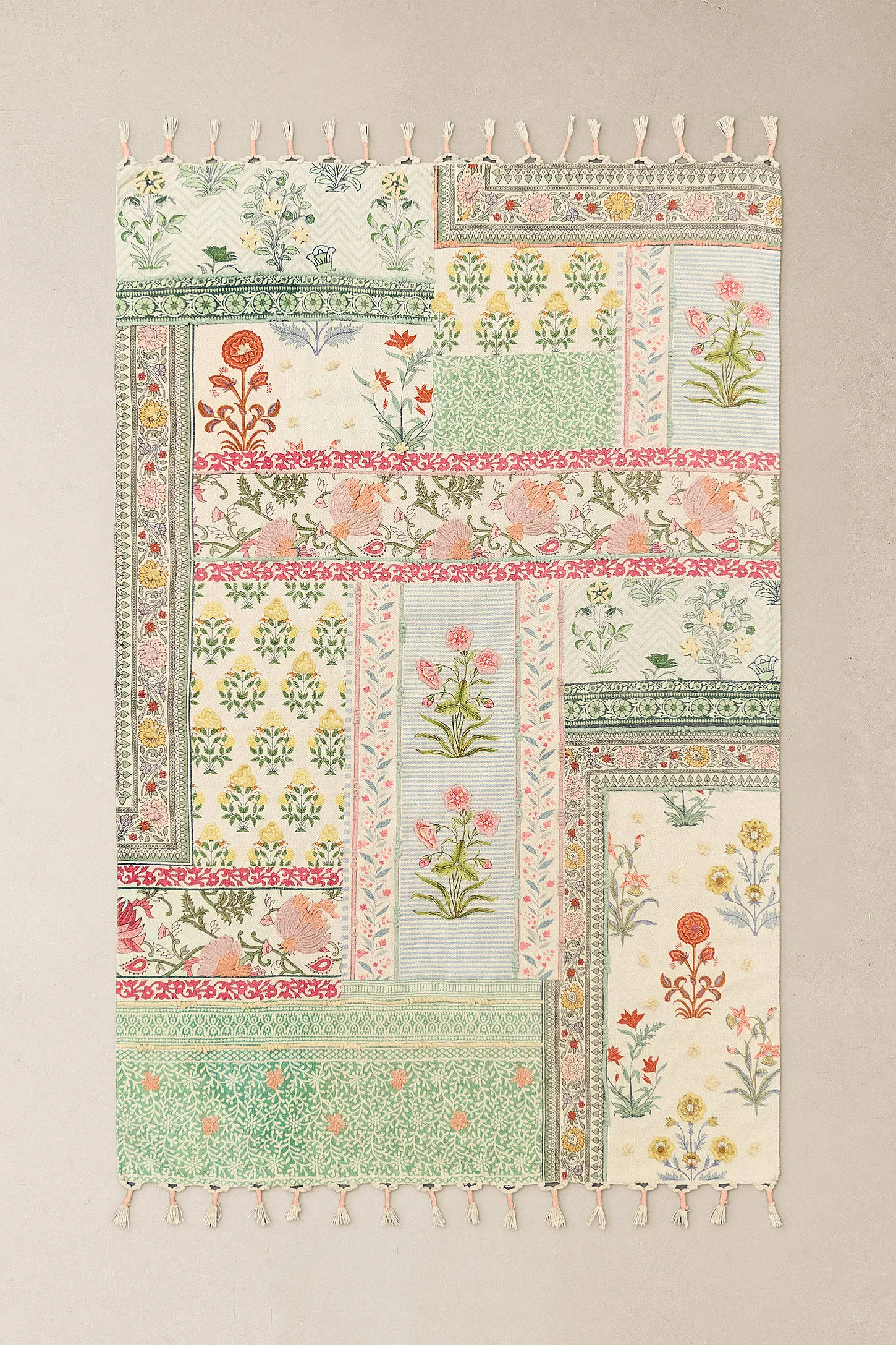 Embellished Patchwork 4x6 Rug - Pink 2