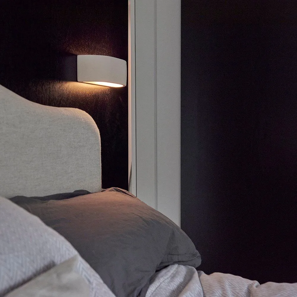 ValueLights Paint Me White Indoor Wall Light