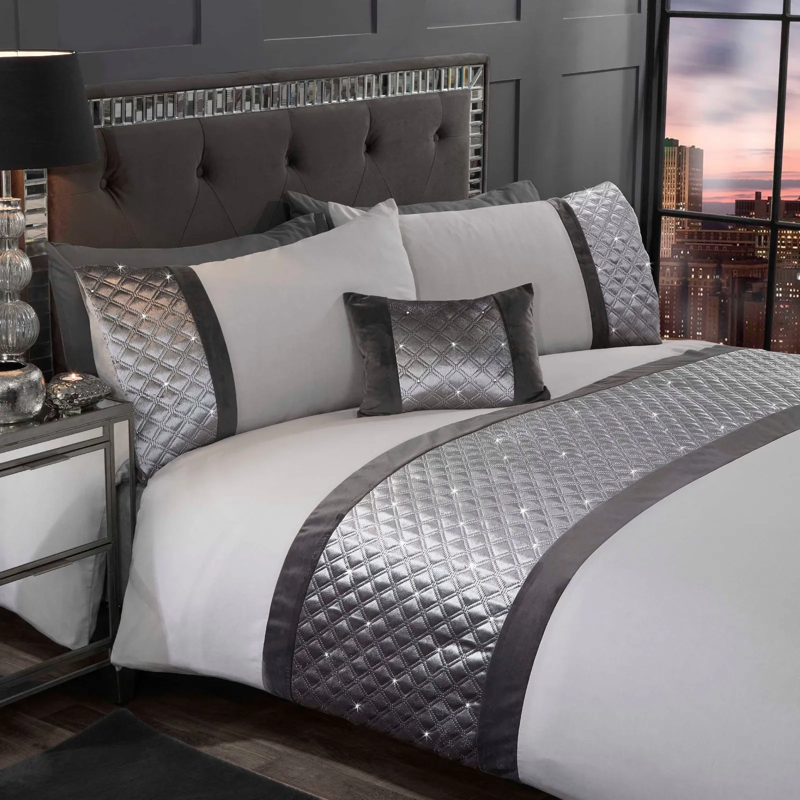 Rapport Home Hollywood Polycotton Duvet Cover Set With Pillowcase in Silver