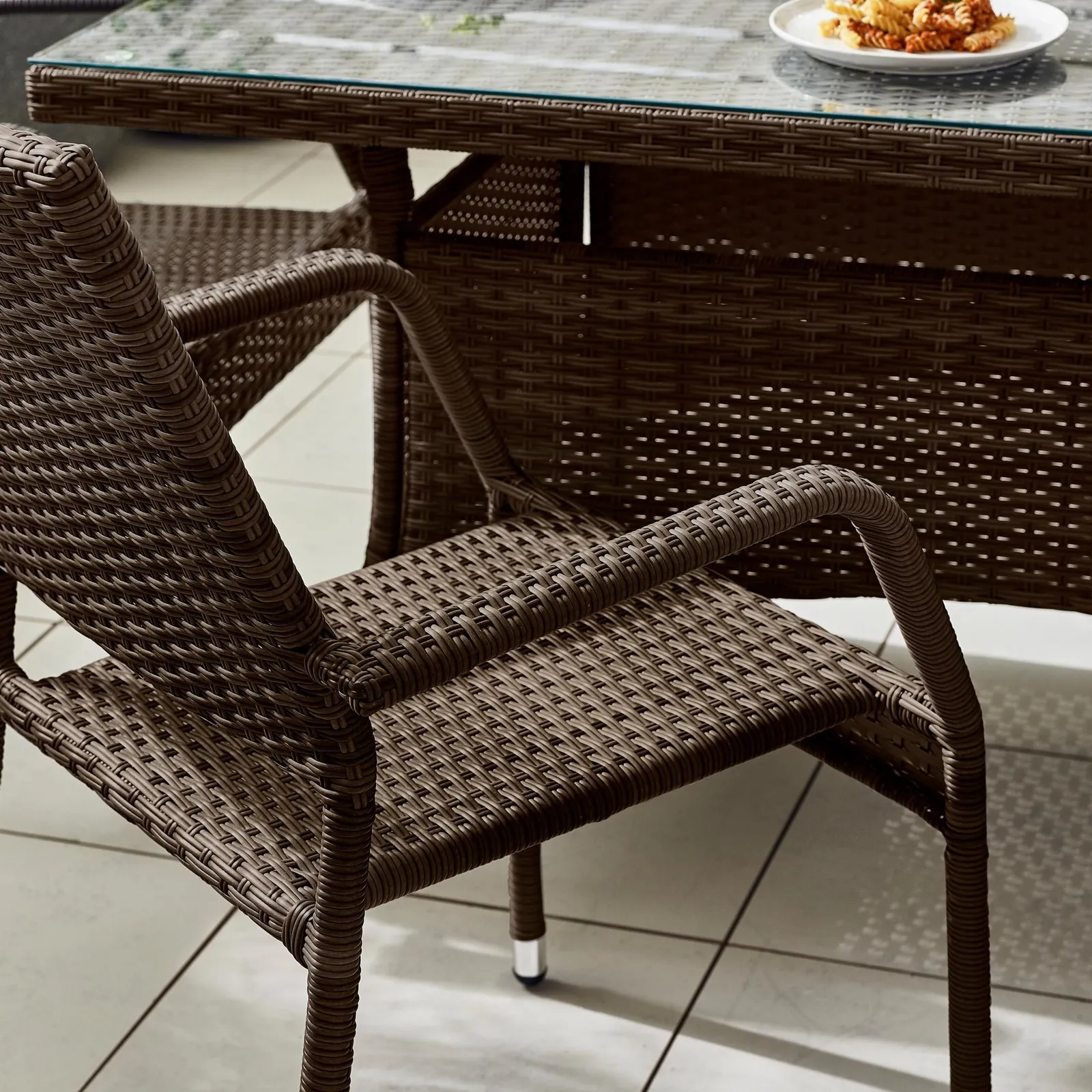 FurnitureboxUK Antigua 6 Seater Rattan Outdoor Garden Dining Set, PE Rattan, 6 Seat Garden Table & Chair Set, Weather Resistant in Brown 5