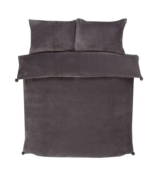 Rapport Home Pom Pom Fleece Duvet Cover Set with Pillowcase in Charcoal 1