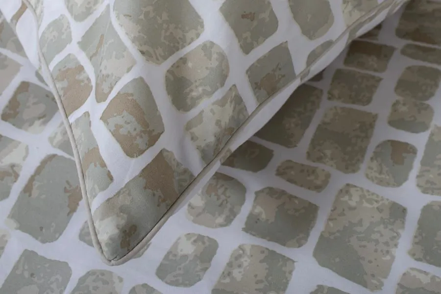 The Lyndon Company Tulle Extrasoft 100% Cotton Breathable Duvet Cover Set in Natural 5