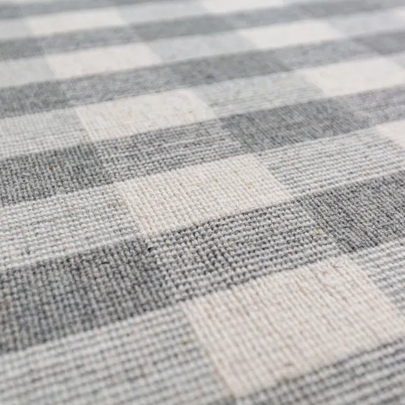 Tess Check flatweave wool rug 2