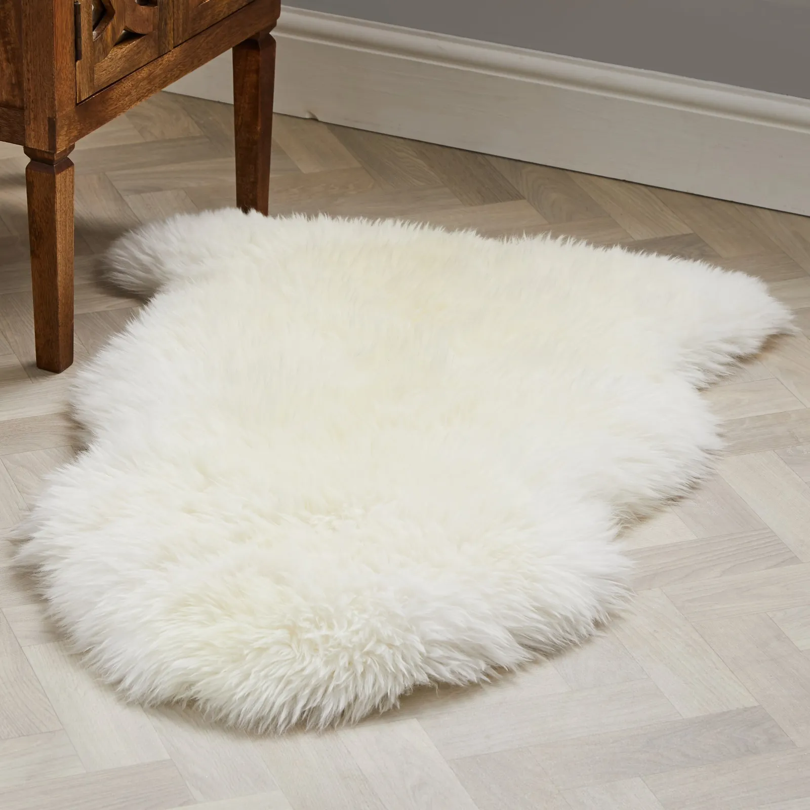 Single Pelt Sheepskin Rug 1