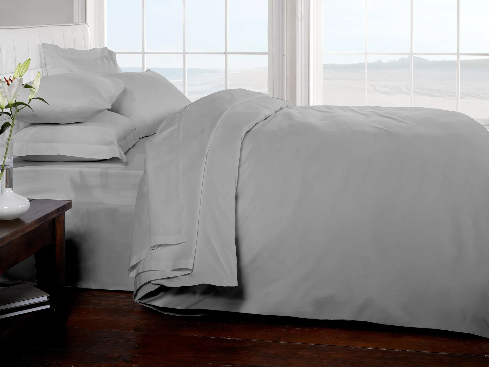 Rapport Home 200 Thread Count Cotton Percale Flat Sheet in Silver 1