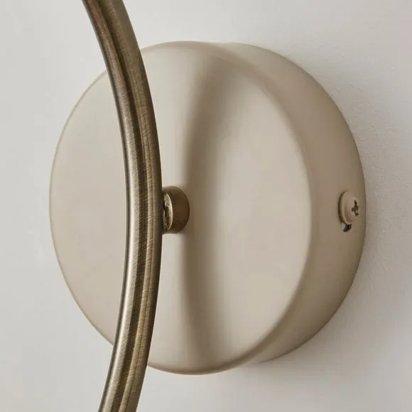 Maya Scallop Wall Light 3