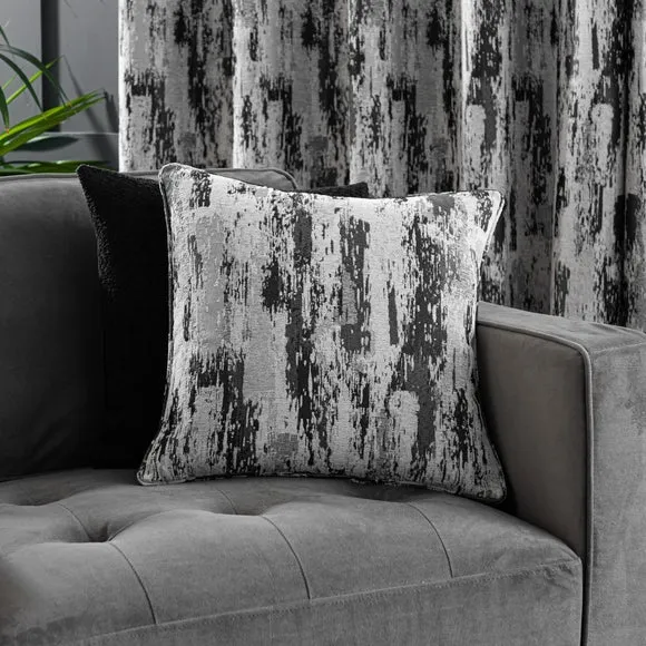 Abstract Global Cushion 1