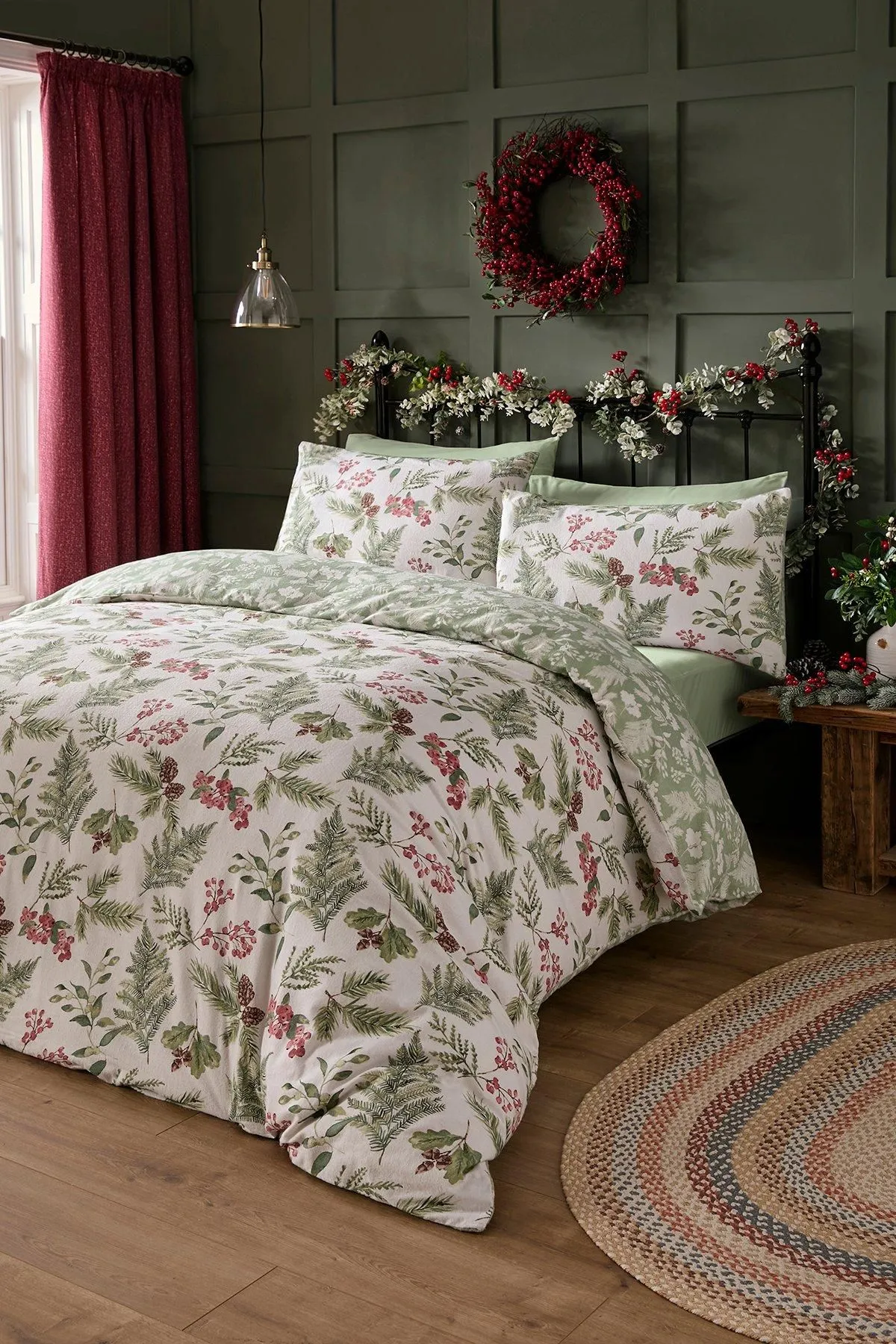 Dreams & Drapes 'Winter Sprigs' Watercolour Print 100% Brushed Cotton Duvet Cover Set in Green 1