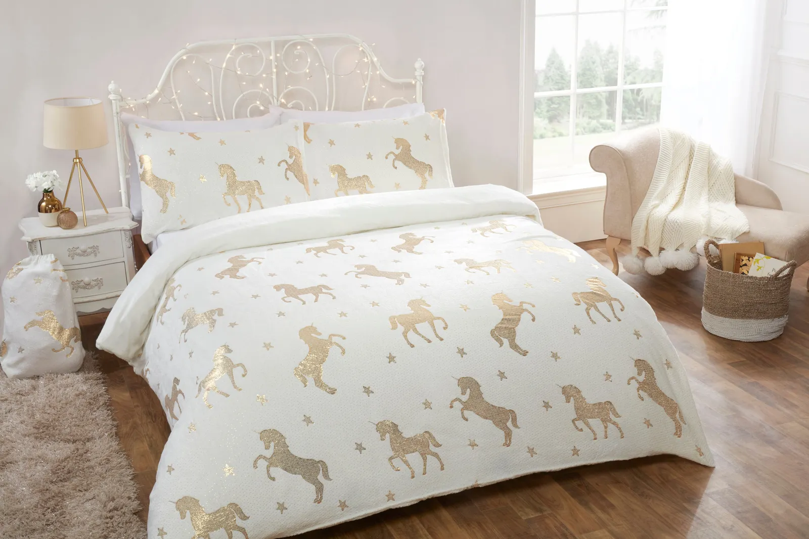 Smart Living Luxury Fleece Unicorn Foil Duvet Cover with Pillowcase in Ivory
