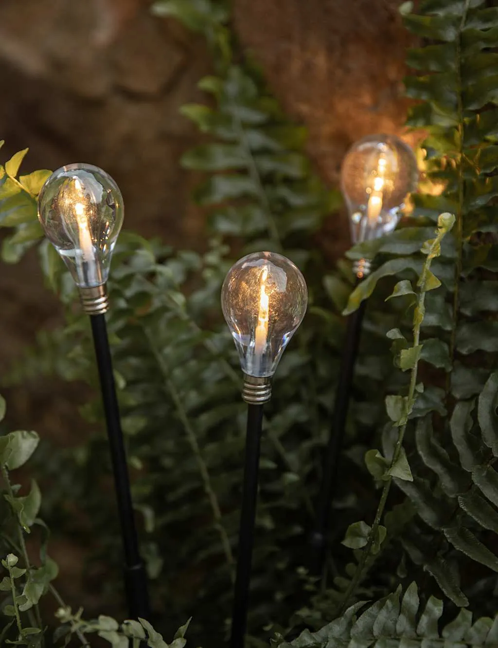 Lights4fun Outdoor Solar Pathfinder Lights Black