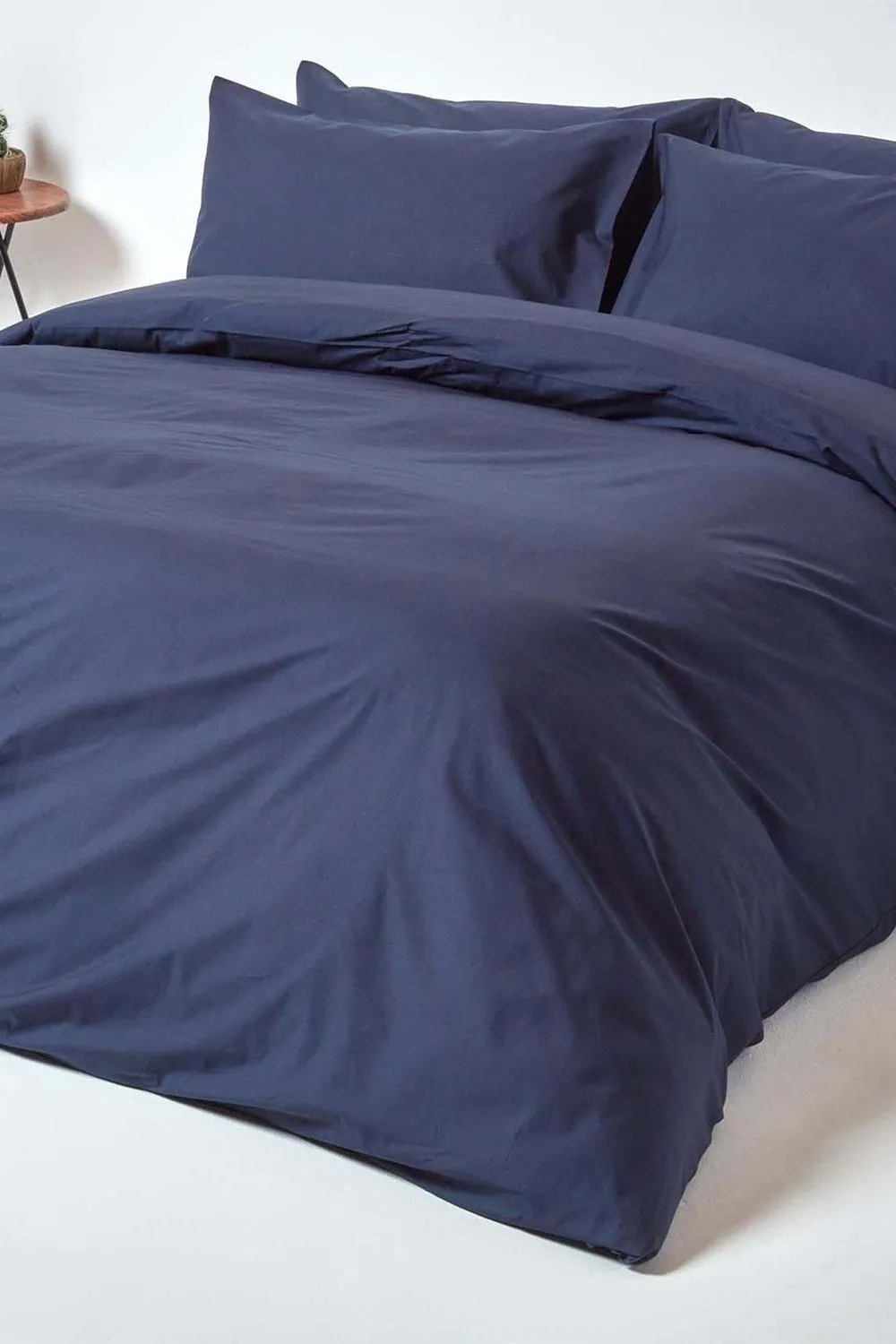 Homescapes Egyptian Cotton Duvet Cover with Pillowcase, 200 TC in Navy 2
