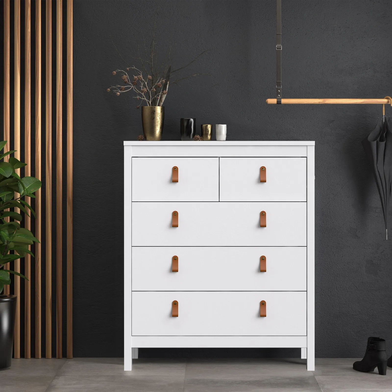 Furniture To Go Barcelona Chest 3+2 Drawers in White 5