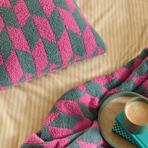 Furn. Olsen Geometric Square Cushion 5