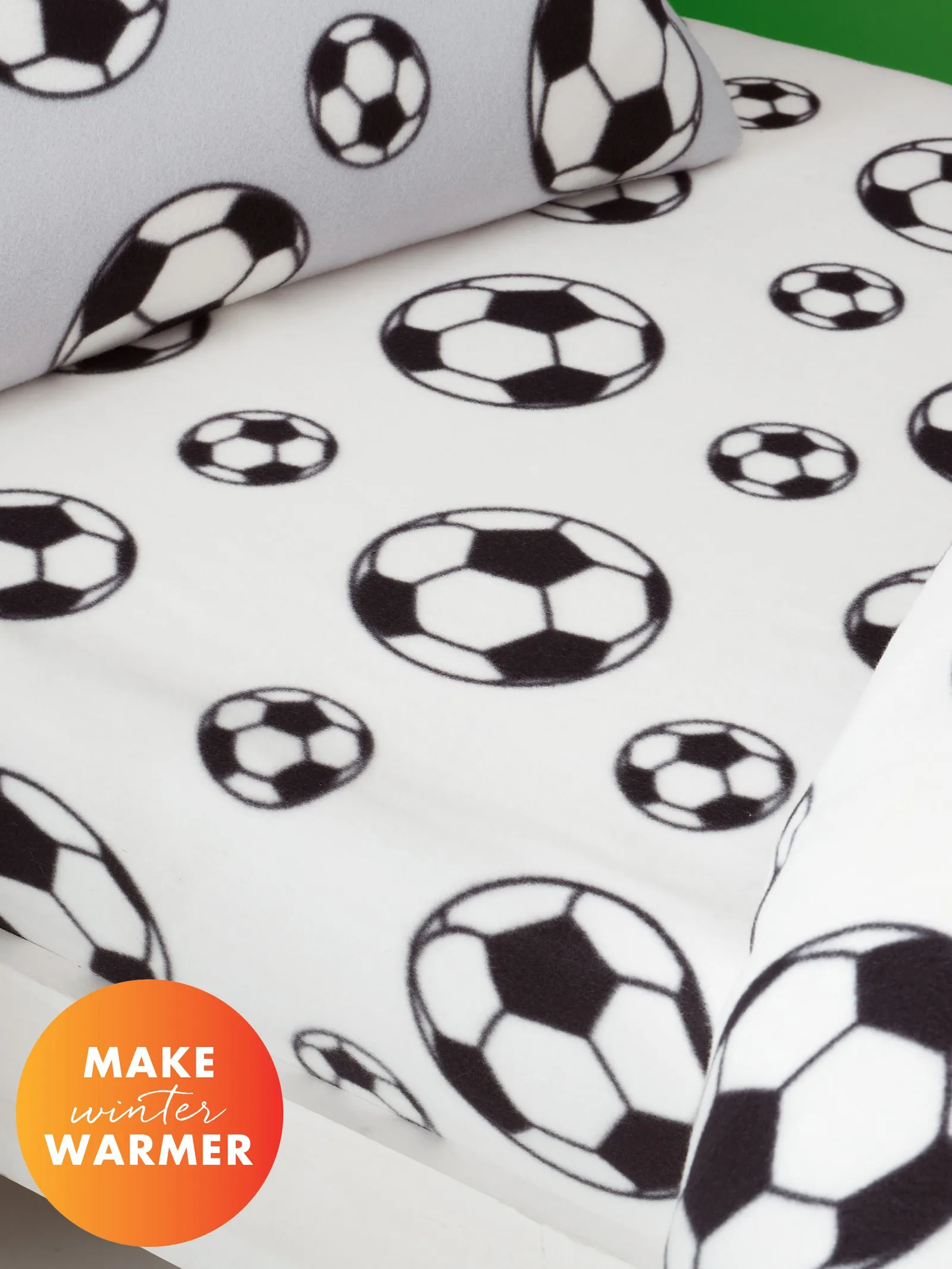 Catherine Lansfield 'Football Fleece' Fitted Sheet in White 1